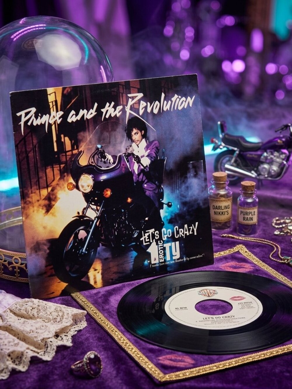 🎸💜🕊️Prince & The Revolution "Let's Go Crazy" 1984 7" Vinyl 45 Single☔️💜🎸
